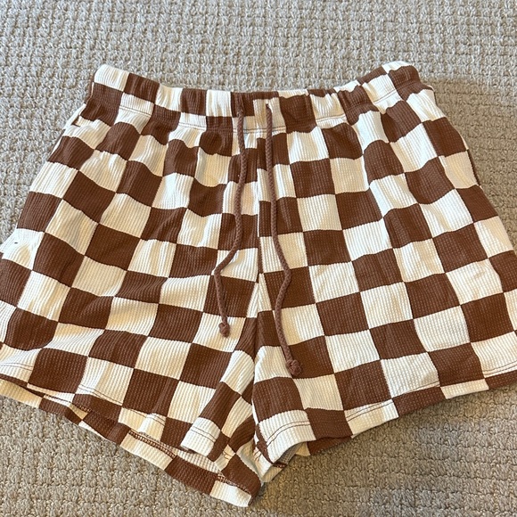 Ascot + Hart Checkered Shorts - Brown and White - Picture 1 of 4